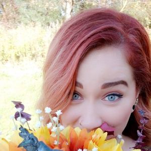 Meet your Posher, Alix